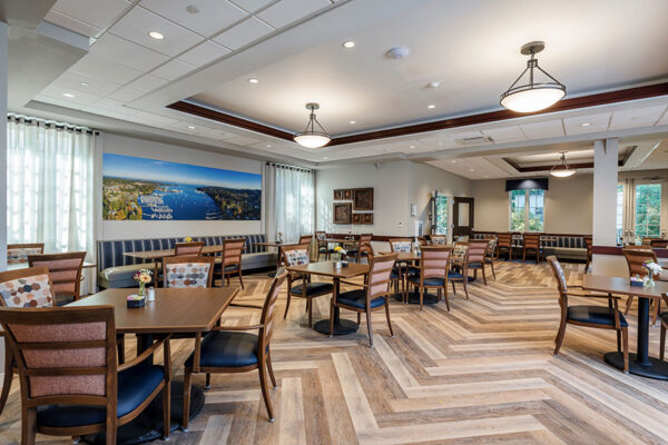 Fieldstone Bainbridge dining