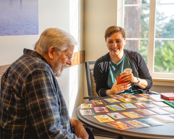 Fieldstone Bainbridge resident cards